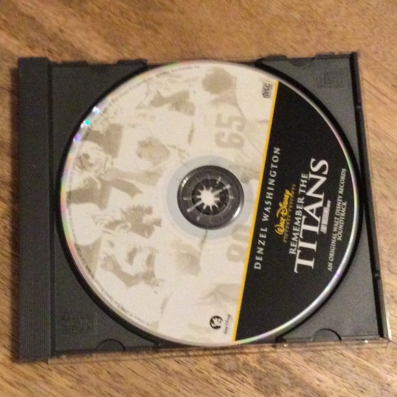 Remember the Titans Movie Soundtrack CD - Picture 5 of 6